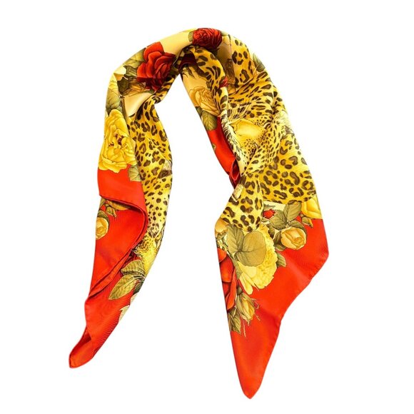 Salvatore Ferragamo Leopard Floral Print Womens Red Silk Scarf Size 34x34 in - Picture 2 of 9